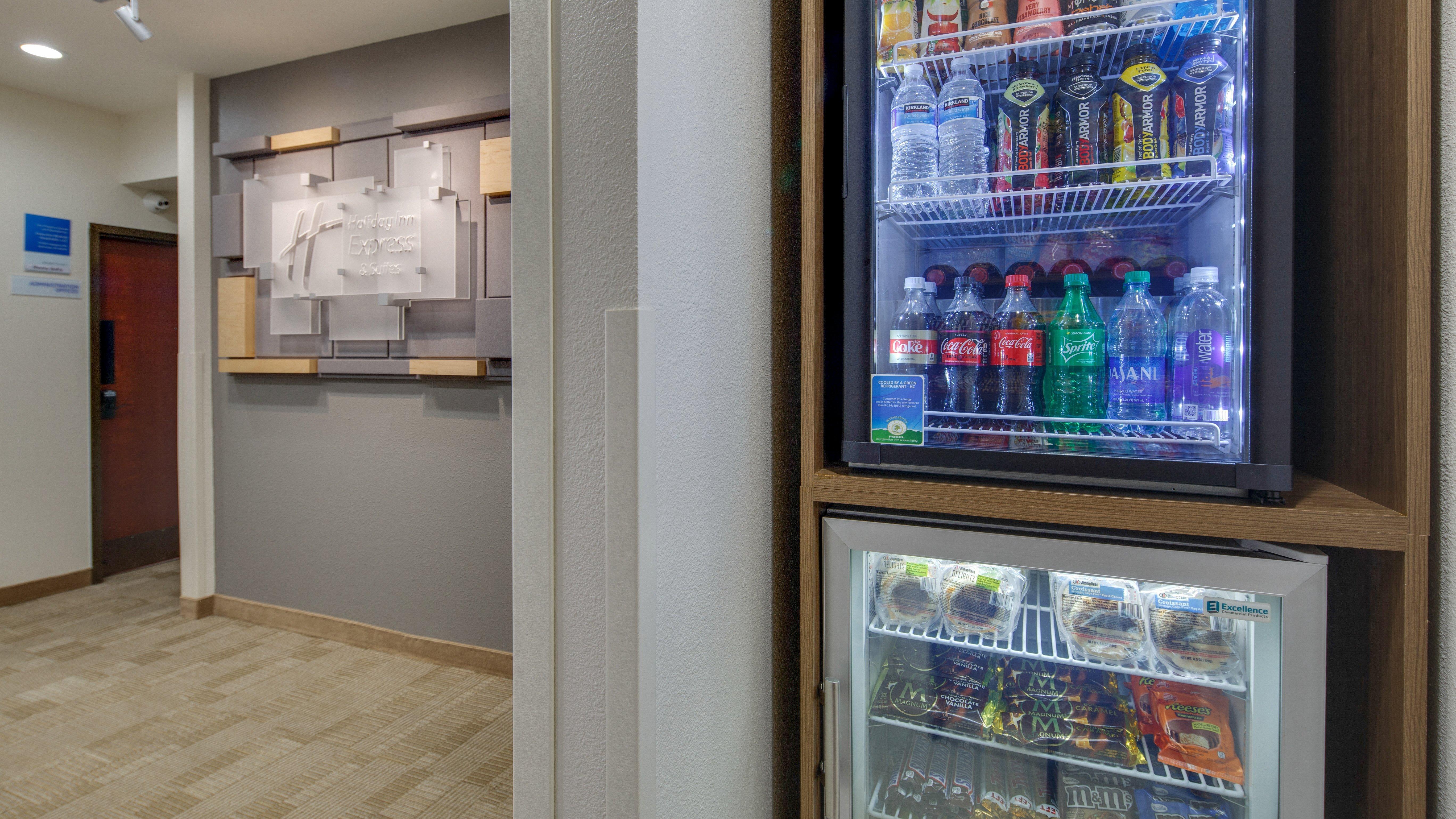 Holiday Inn Express & Suites Detroit - Farmington Hills By Ihg Northville Екстериор снимка